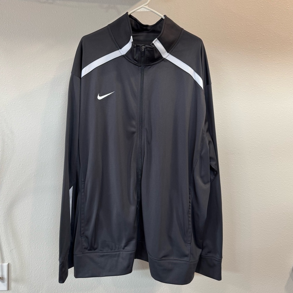 Nike Full Zip Sweatshirt- size 3XL